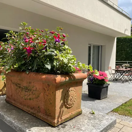 Lejlighed My Humble House-Villa Apartment -Amazing Lake View